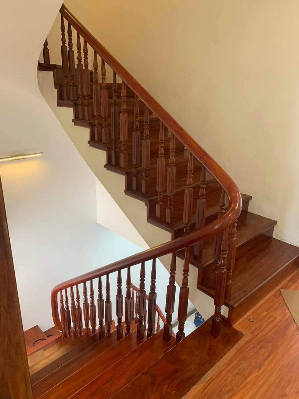 Tôi cho thuê Nhà căn góc, mới,vỉa hè, 115m2- 4T, Trần Nhân Tông_44 Tr - Ảnh 2